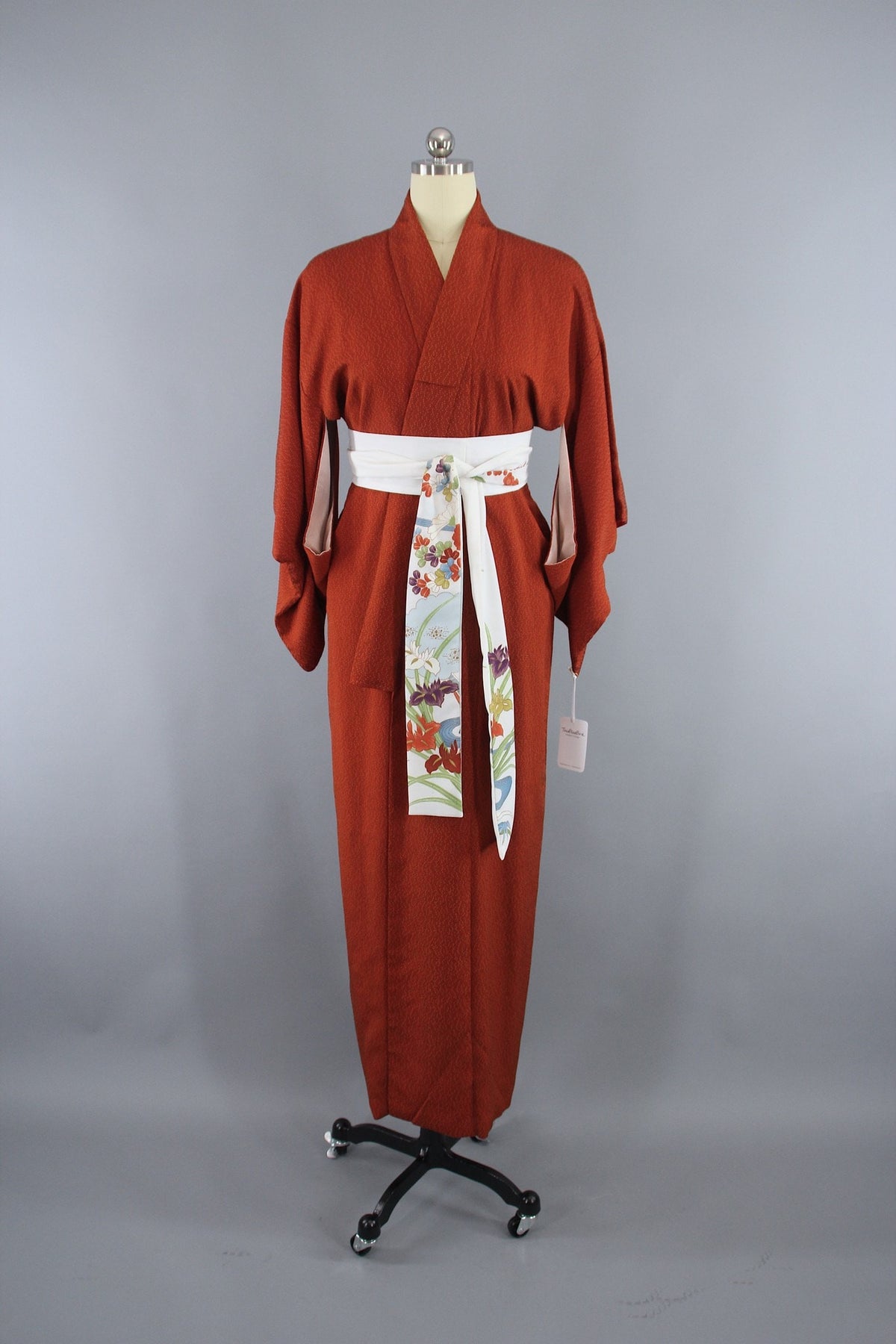 1950s Vintage Silk Kimono Robe in Dark Rust Orange and Black Tiny Dots ...