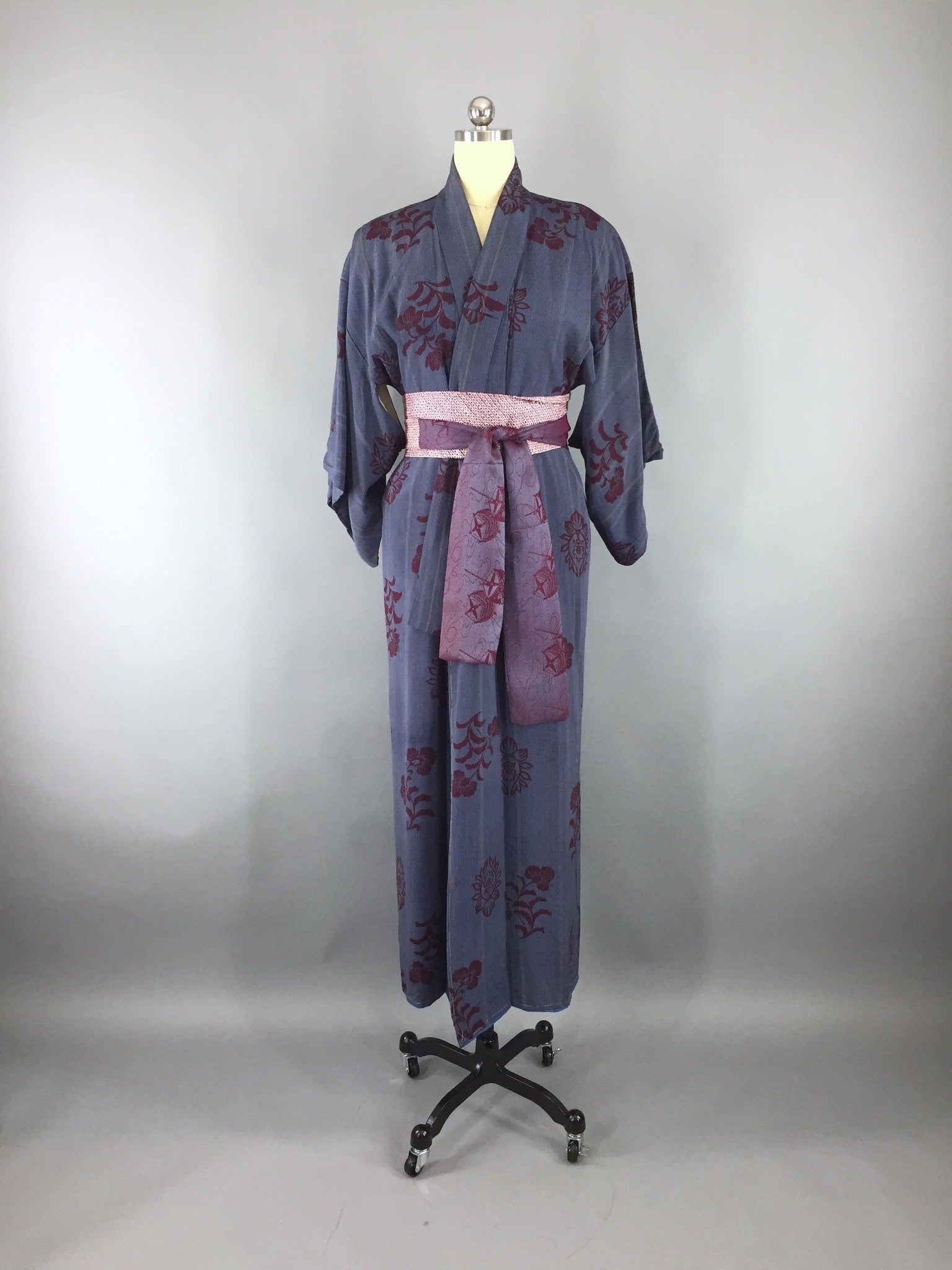1950s Vintage Silk Kimono Robe with Blue and Maroon Striped Floral Pri