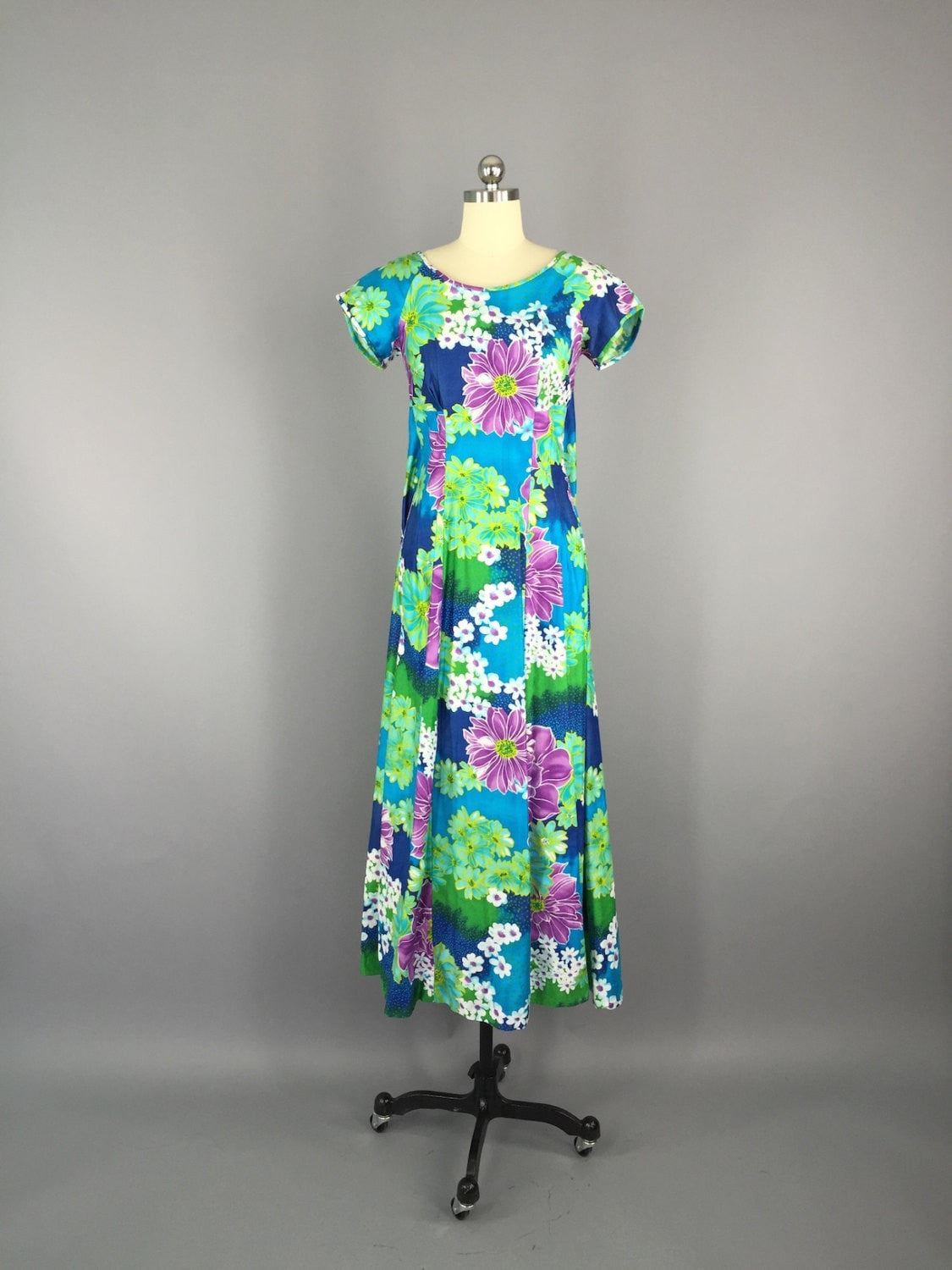 1960s Vintage Blue Hawaiian Maxi Dress – ThisBlueBird