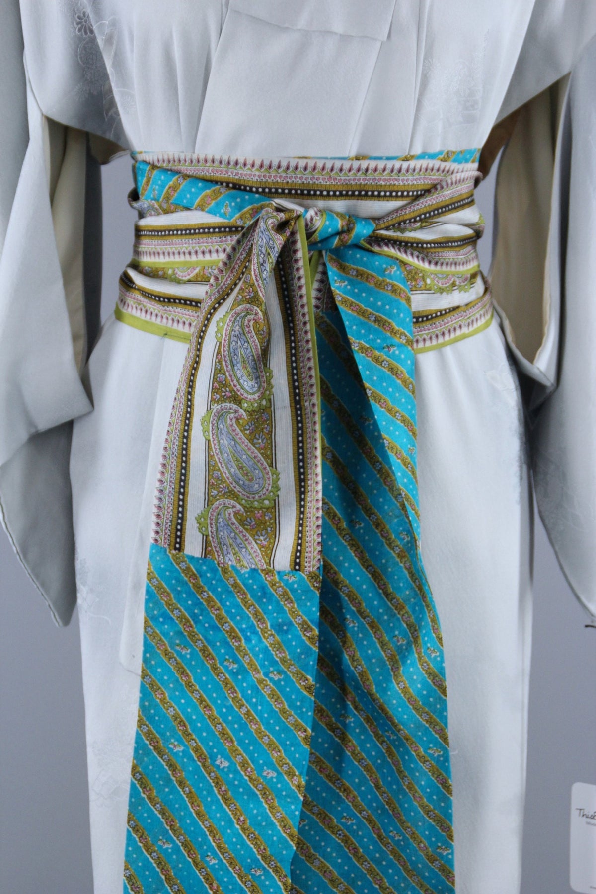 1960s Vintage Silk Kimono Robe / Dove Gray – ThisBlueBird
