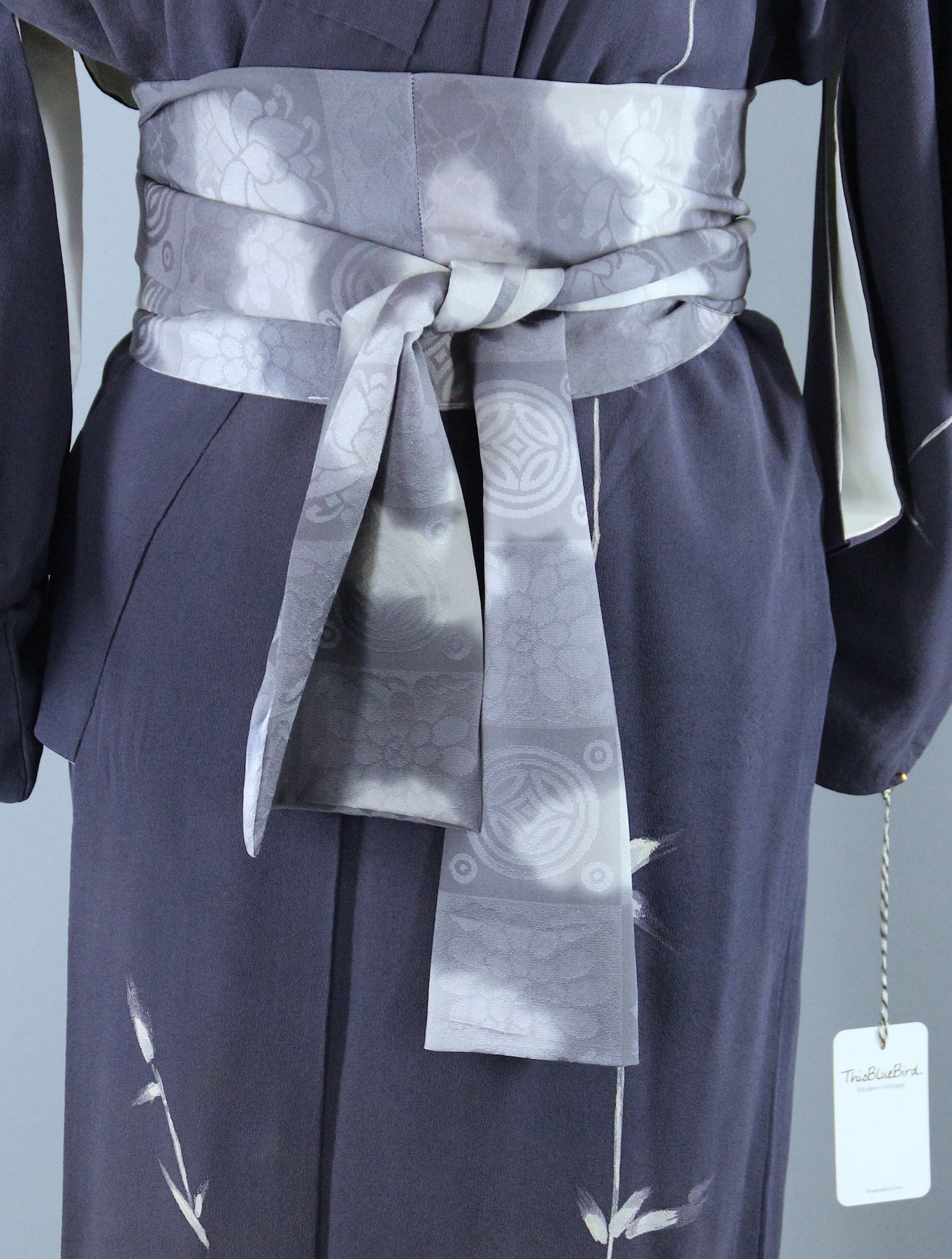 1960s Vintage Silk Kimono Robe / Grey Blue Bamboo – ThisBlueBird