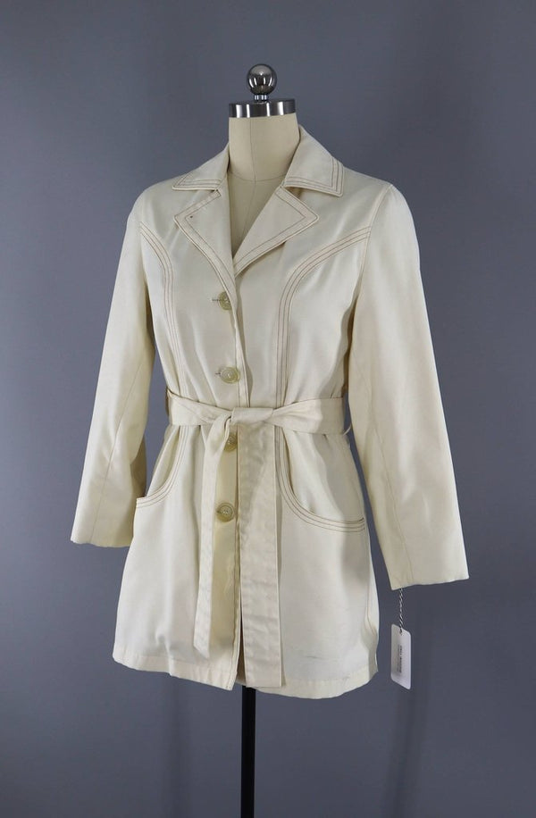 1980s Vintage Rain Coat / Misty Harbor Rain Jacket / Ivory Winter Whit