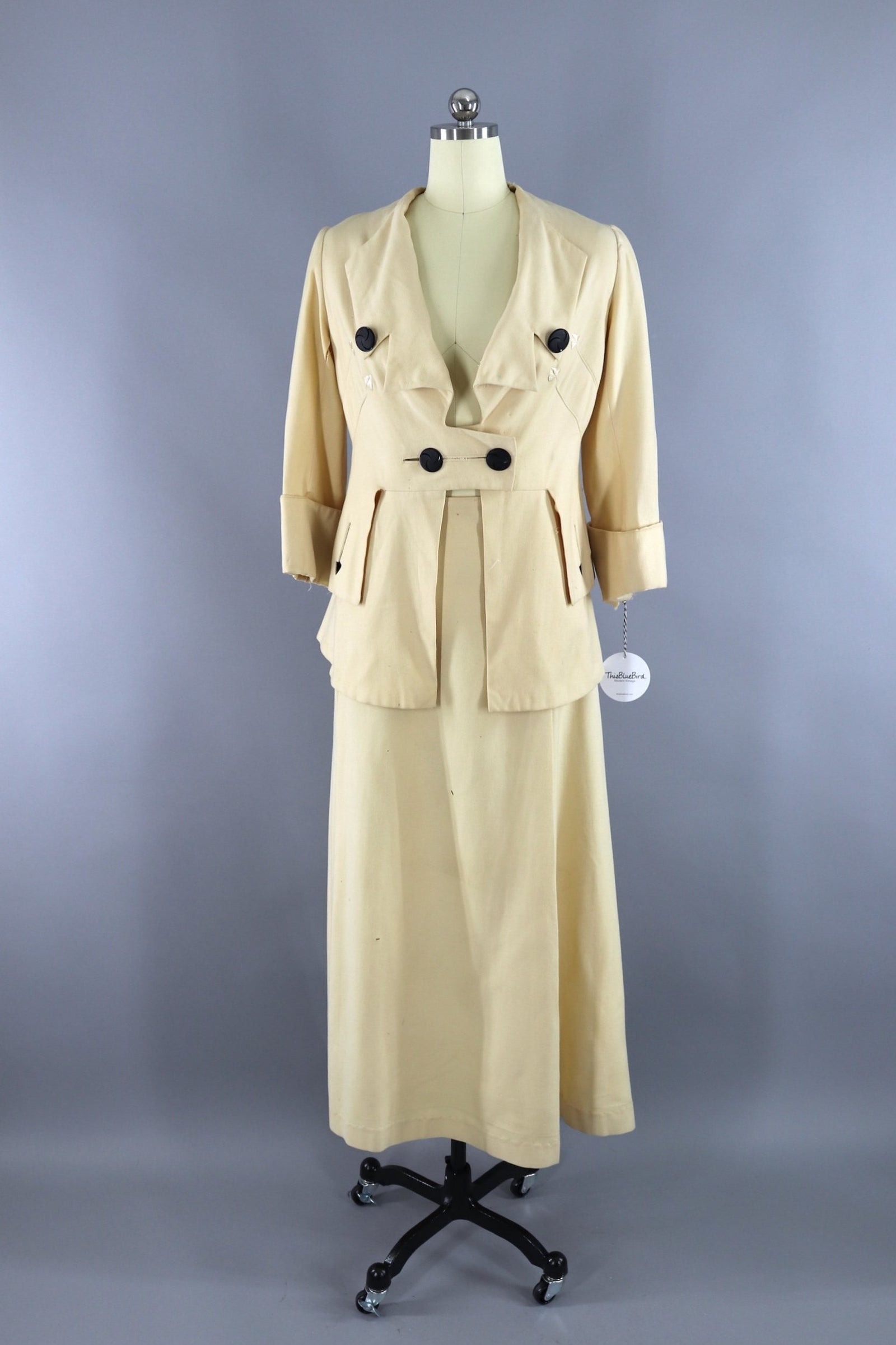 Antique 1900s - 1910s Ivory Wool Walking Dress / Jacket & Skirt Suit