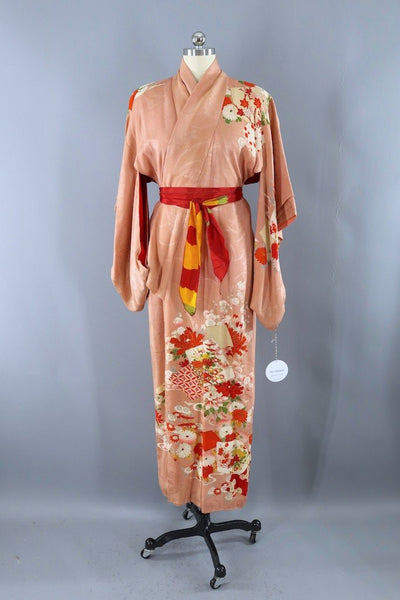 Antique Pink Floral Print Silk Kimono Robe – ThisBlueBird