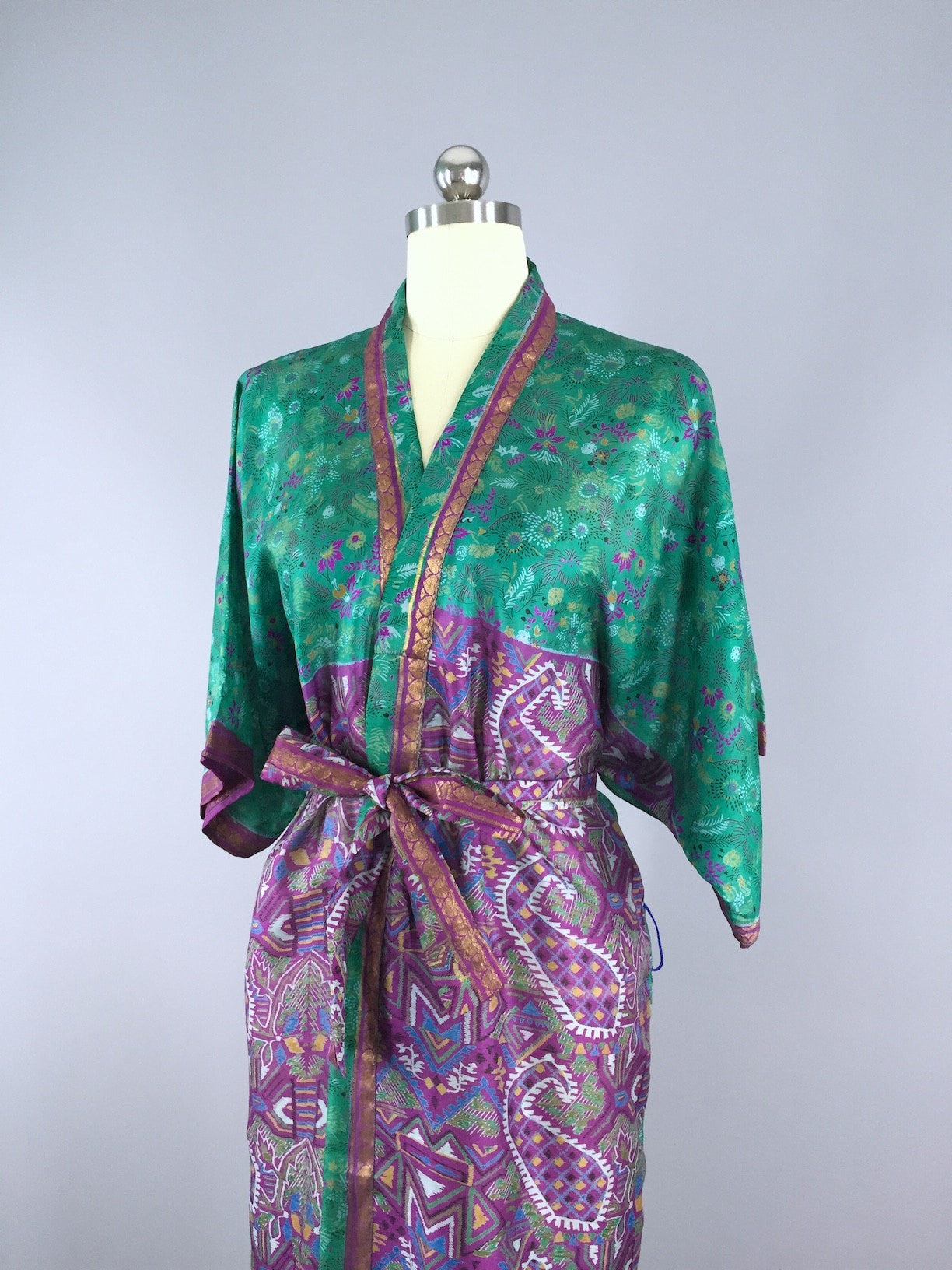 Silk Sari Robe / Emerald Green & Purple Floral Print – ThisBlueBird