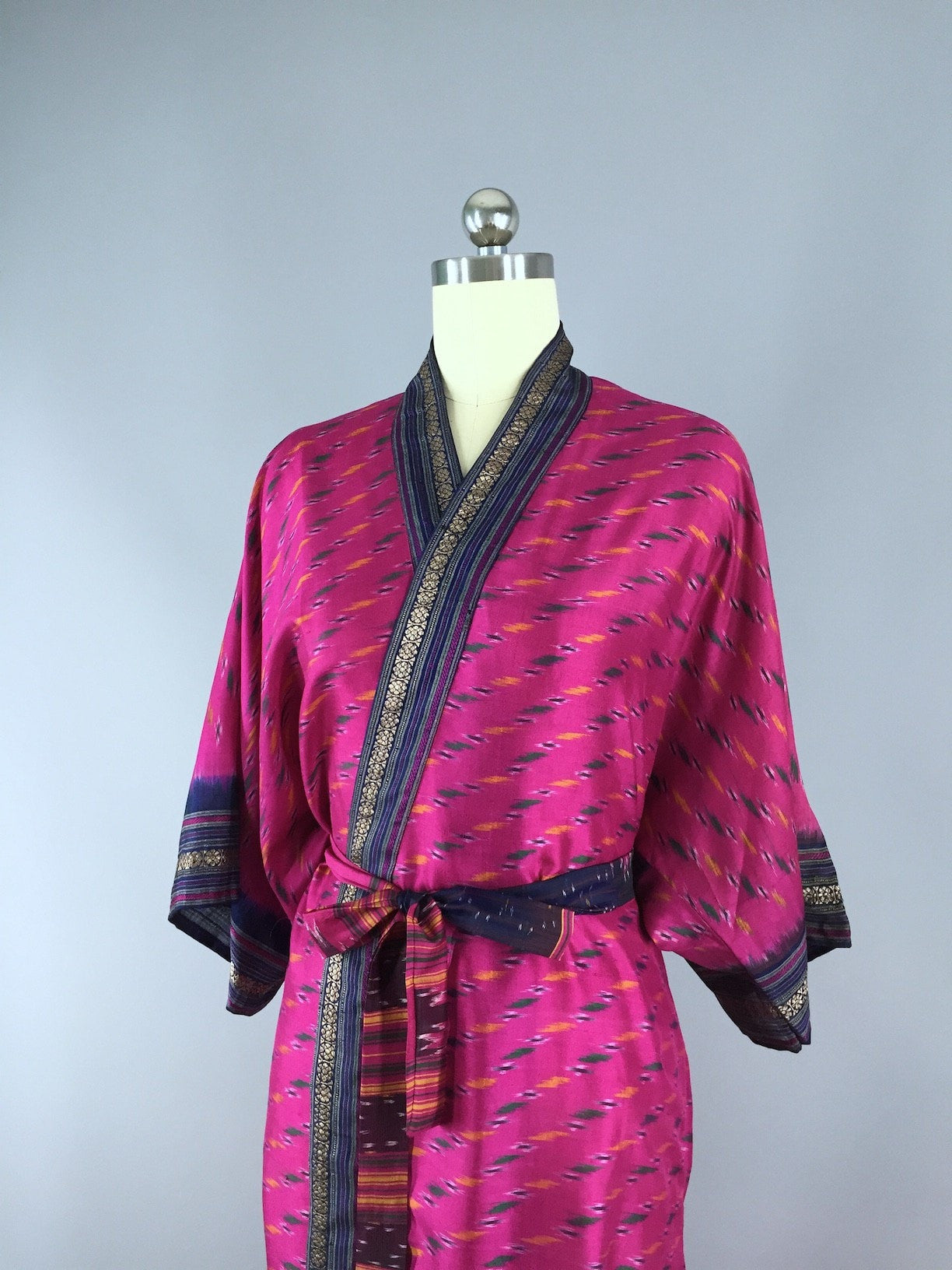 Silk Sari Robe / Magenta Pink Ikat