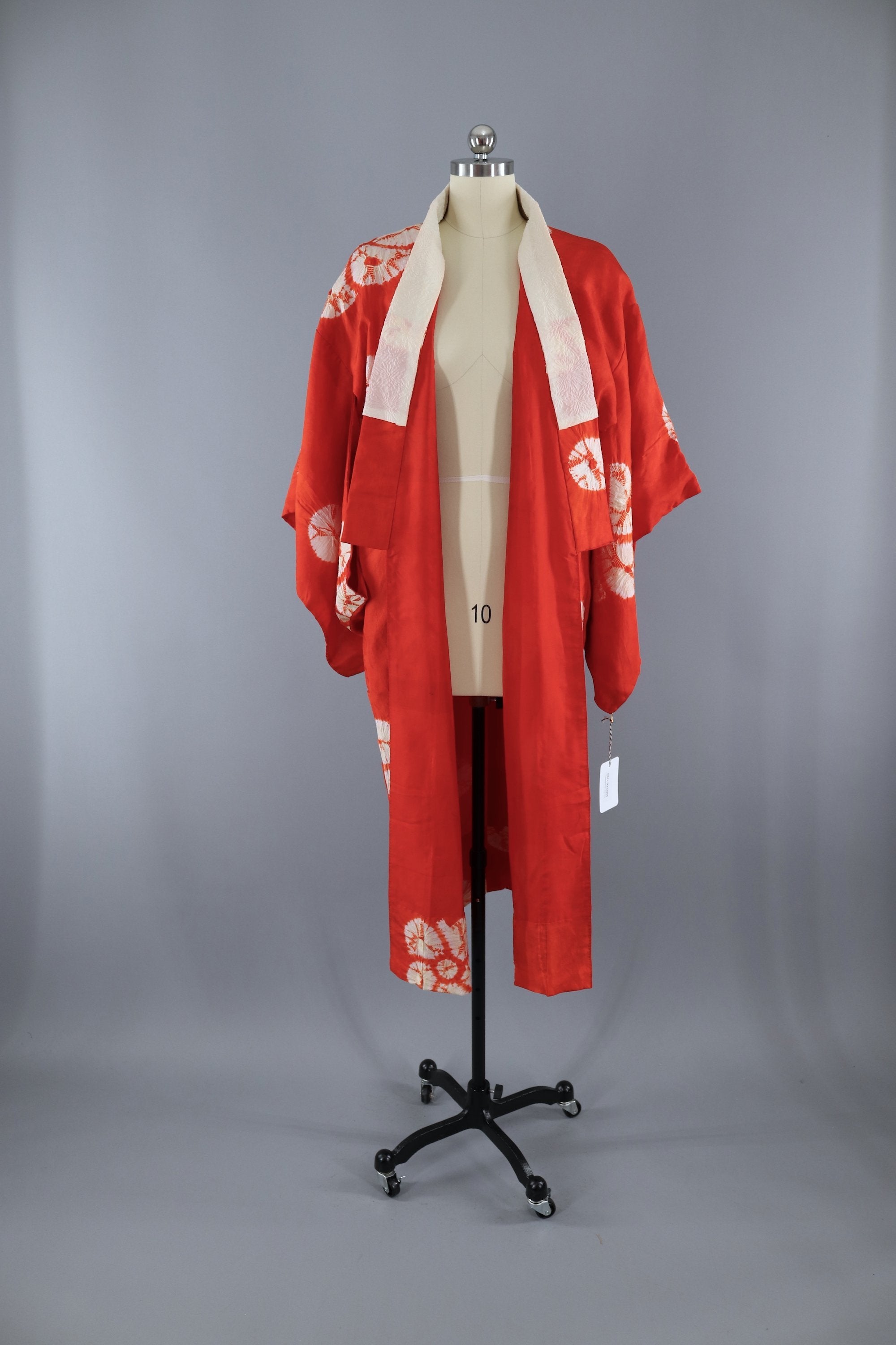 Vintage 1930s 1940s Silk Kimono Robe / Dark Orange Shibori Flowers