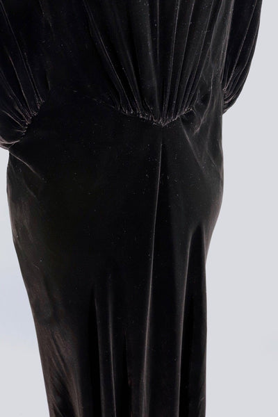 Vintage 1930s Bias Cut Black Velvet Dress – ThisBlueBird
