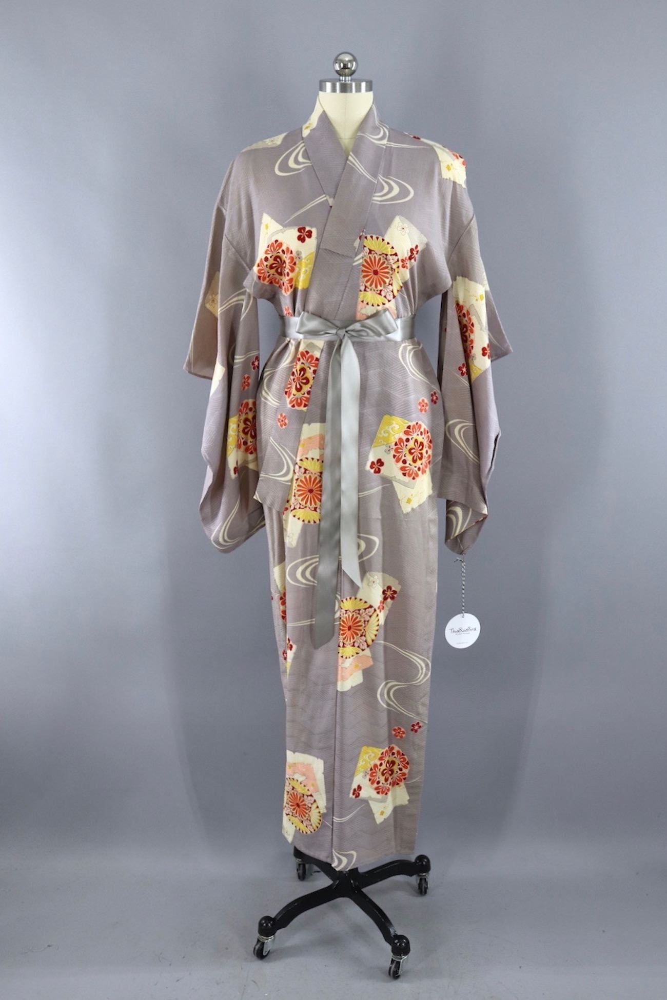 Vintage 1930s Silk Kimono Robe / Grey and Red Floral Print