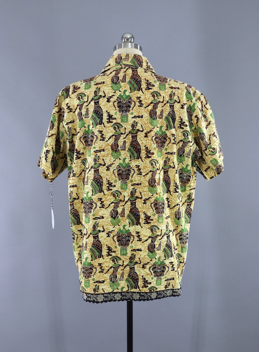 Vintage 1950s Hawaiian Polynesian Batik Print Shirt