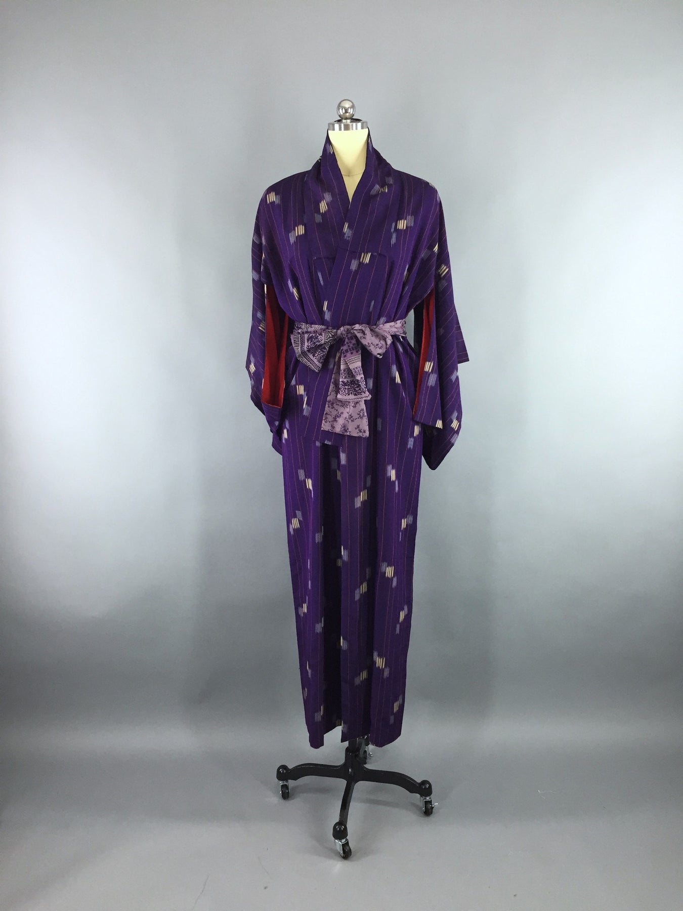 Vintage 1950s Silk Kimono Robe with Purple Ikat Stripes – ThisBlueBird