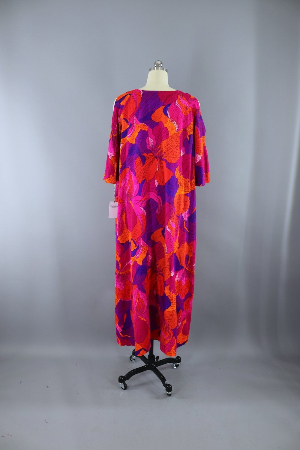 Vintage 1960s Hawaiian Maxi Dress / PRs Closet / Bright Pink Floral Pr ...