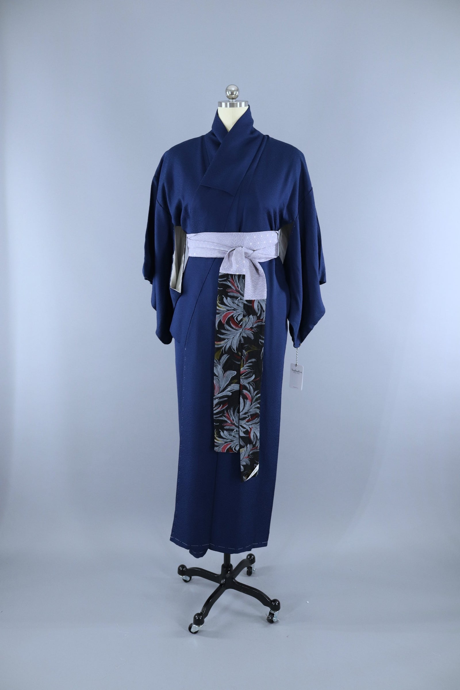 Vintage 1960s Silk Kimono Robe / Dark Blue