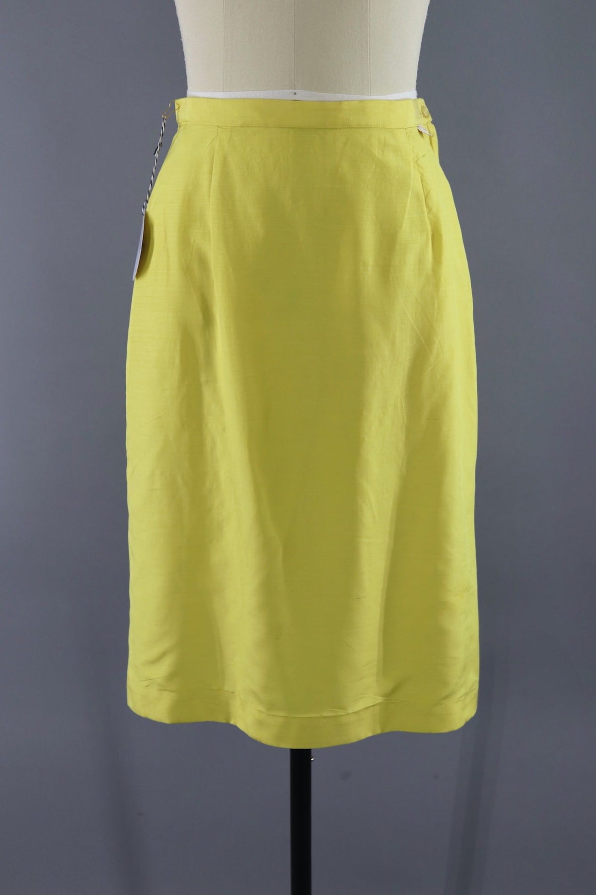 Vintage 1960s Yellow Silk Pencil Skirt – ThisBlueBird