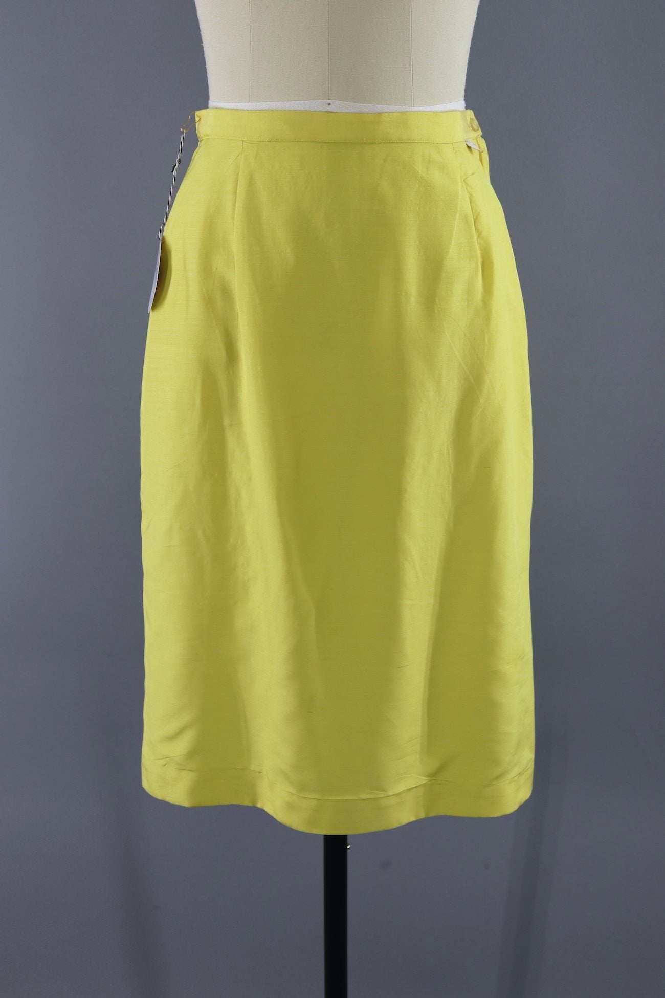 Vintage 1960s Yellow Silk Pencil Skirt