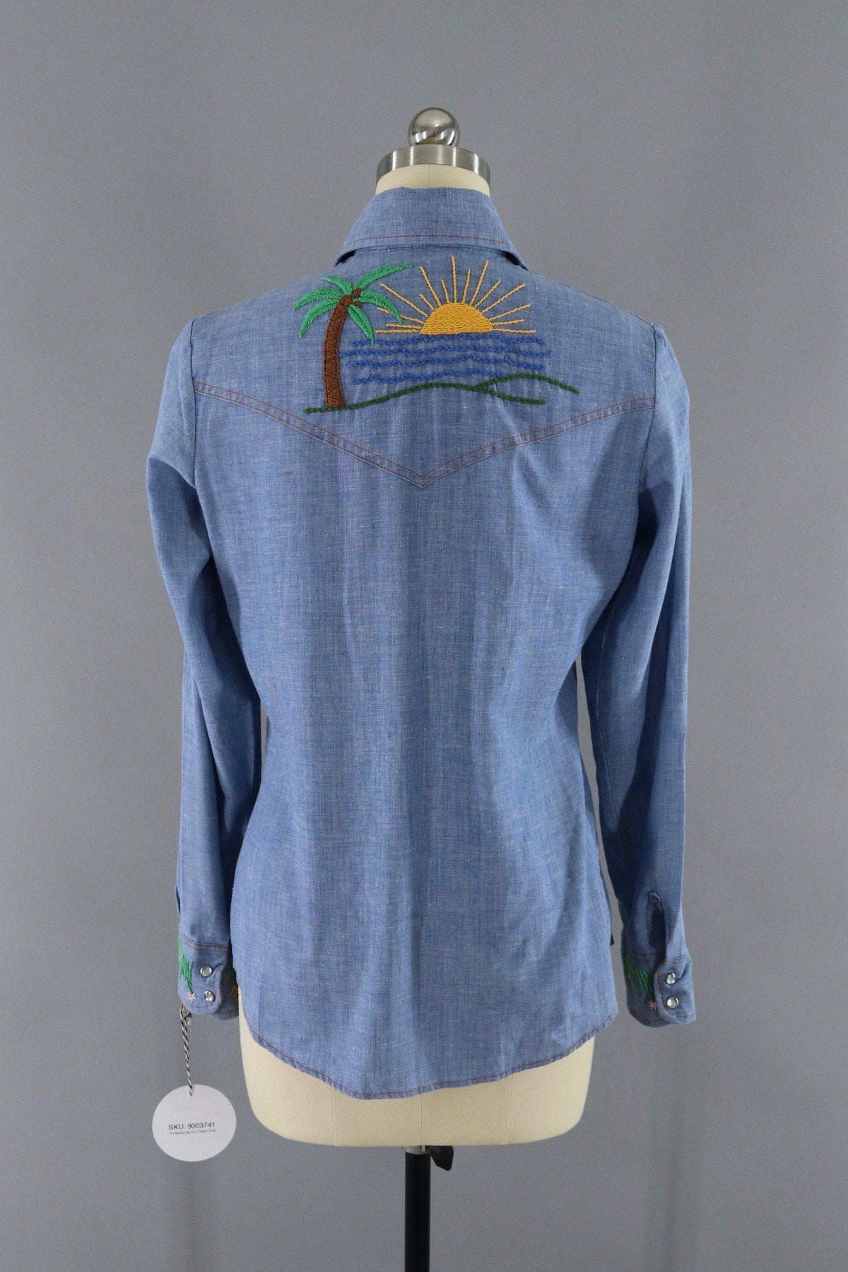 Vintage 1970s Embroidered Levi's Denim Western Shirt – ThisBlueBird