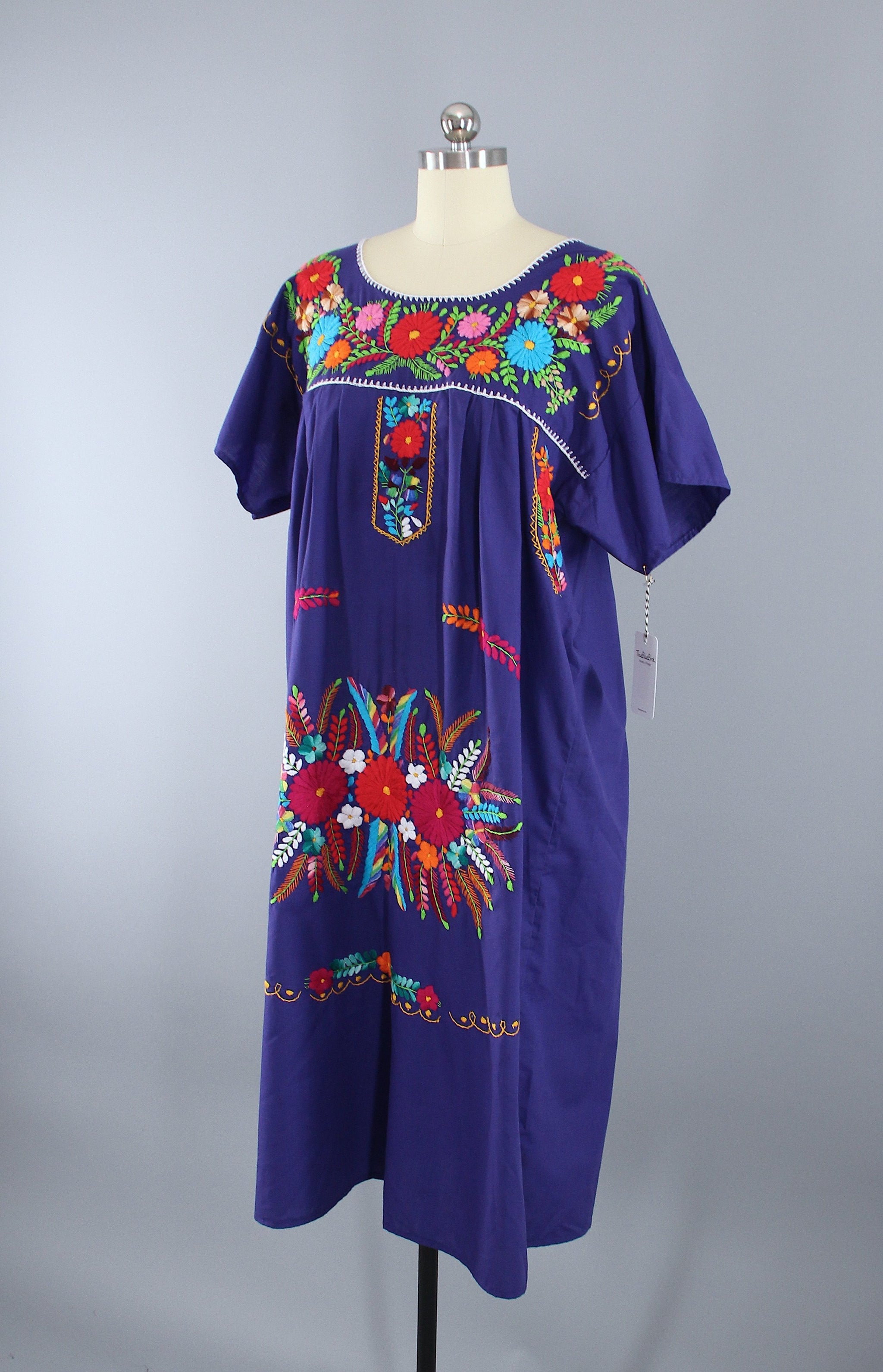 httpsproductsvintage 1970s purple mexican oaxacan embroidered caftan dress