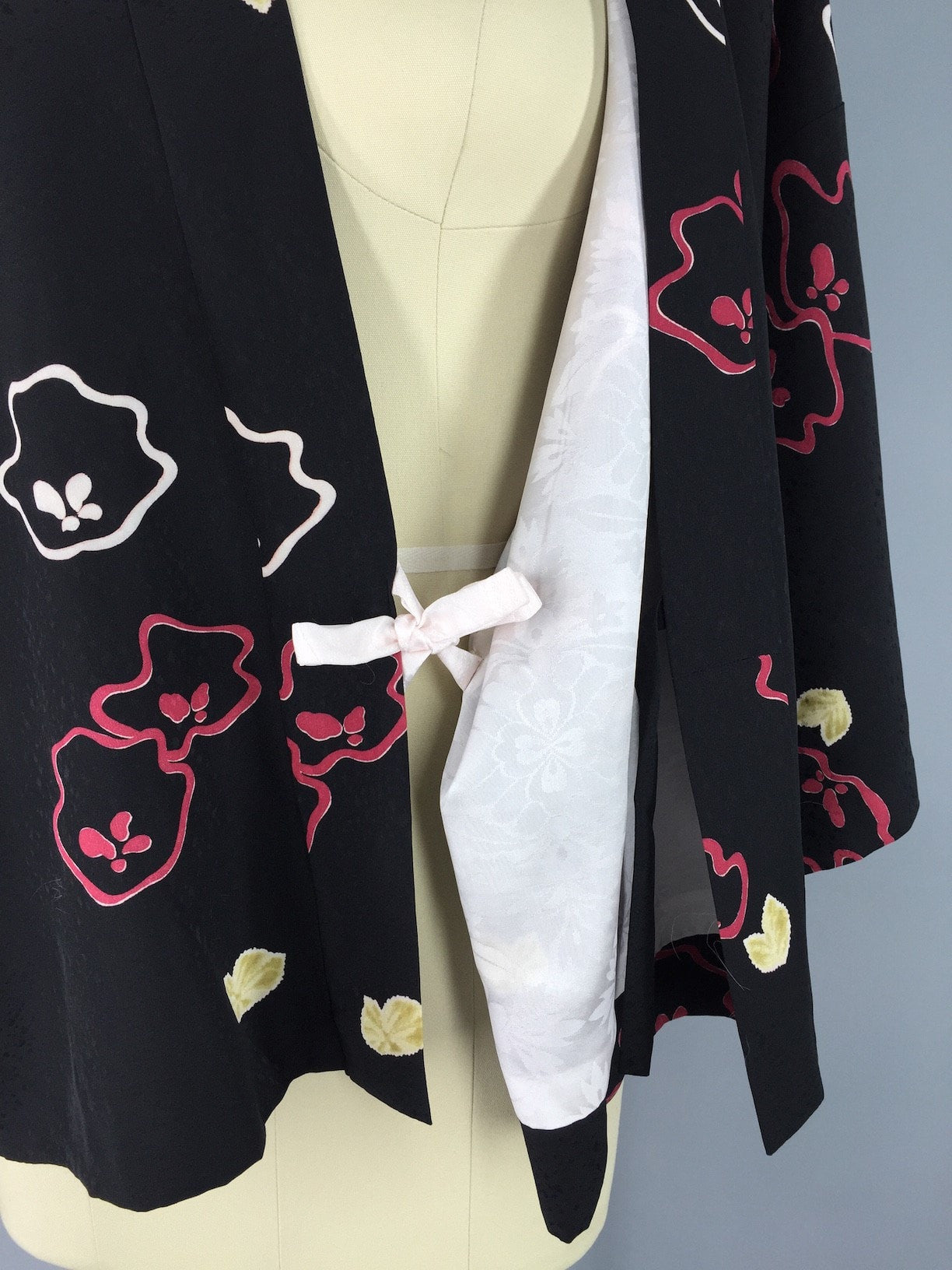 Vintage 1980s Haori Kimono Cardigan Jacket / Black Wrap Coat Douchugi ...
