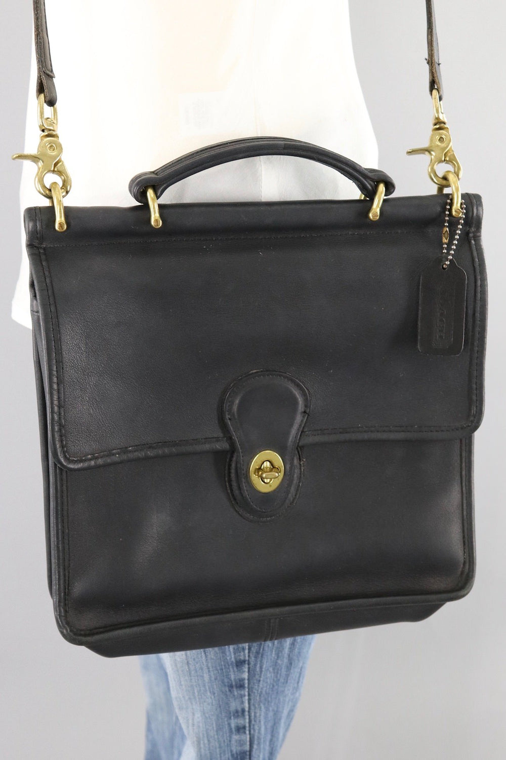 Vintage Coach Willis Medium Messenger Bag Black Leather Style H4C 9927
