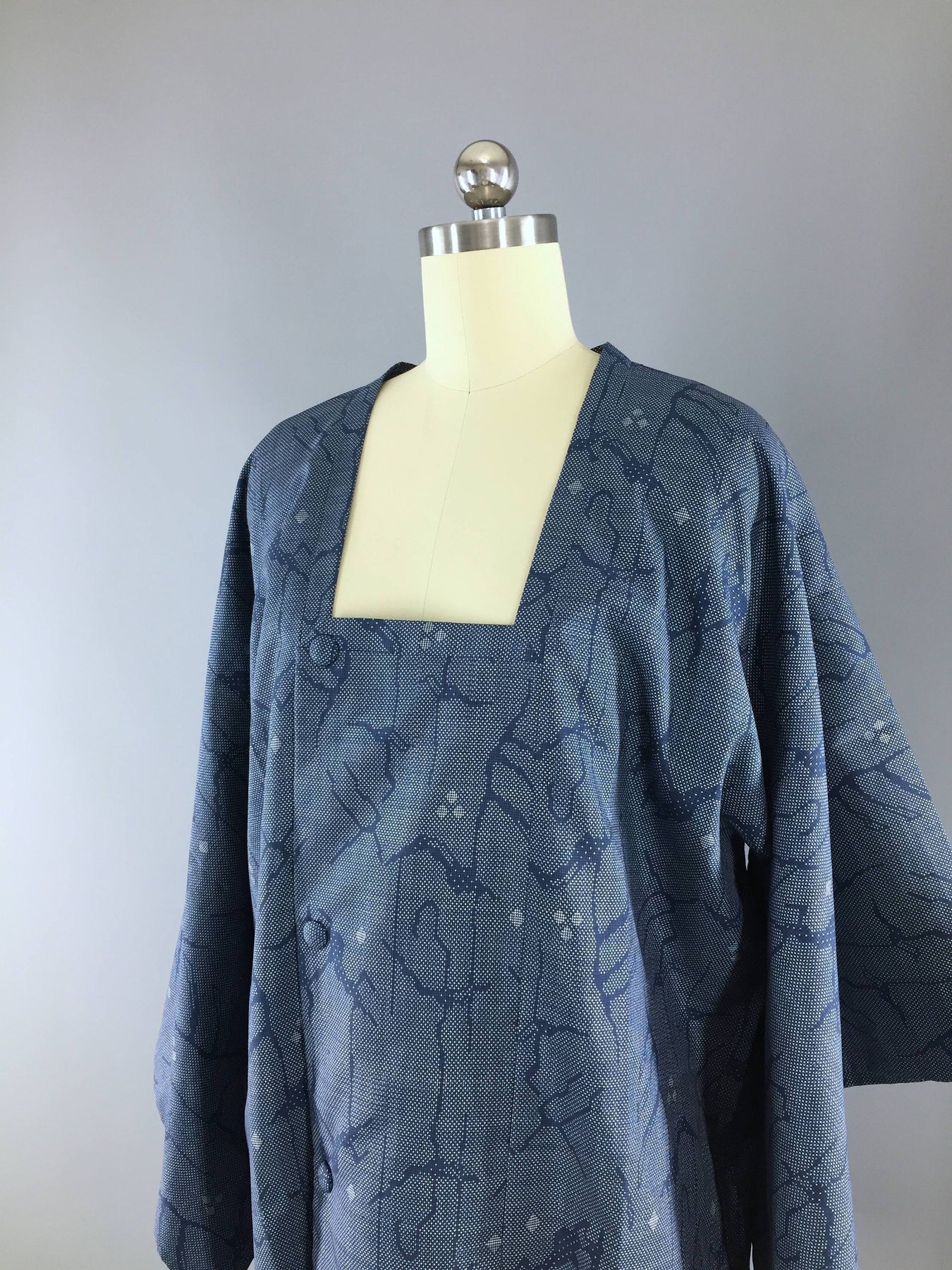 Vintage Kimono Coat Michiyuki Jacket / Blue & White – ThisBlueBird