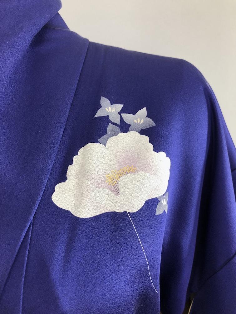 Vintage Silk Kimono Robe / Blue Floral Print – ThisBlueBird