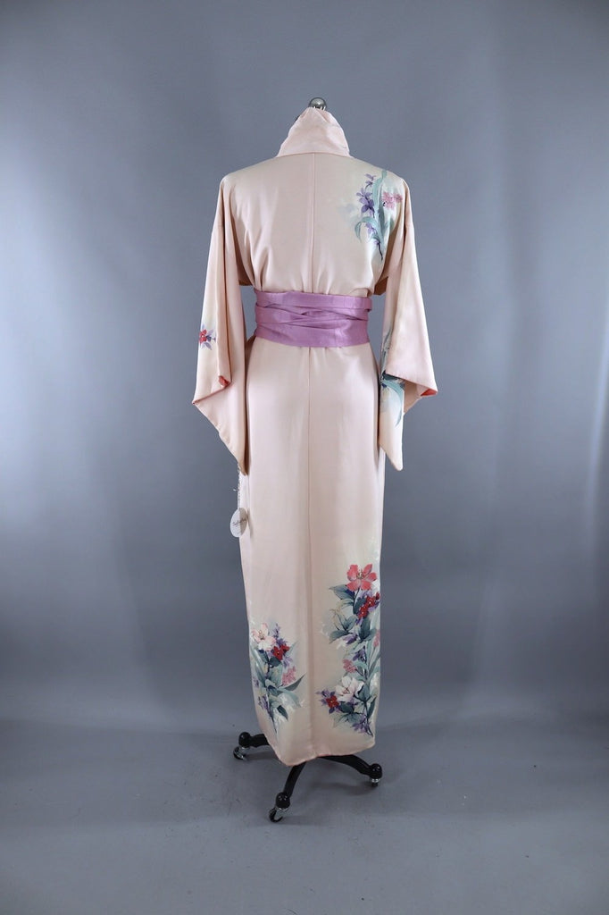 Vintage Silk Kimono Robe / Light Pink Floral Print – ThisBlueBird