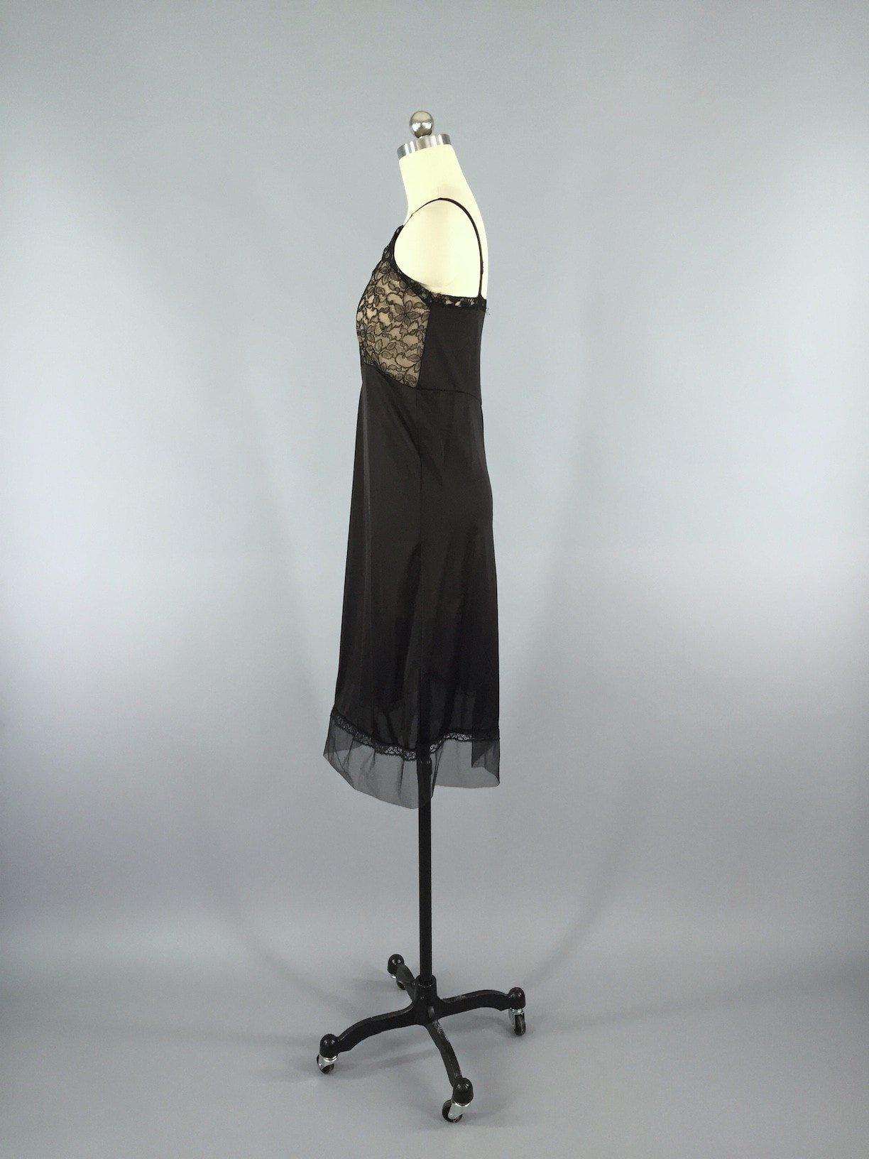 Vintage Slip / 1960s Black Lace Tulle – ThisBlueBird
