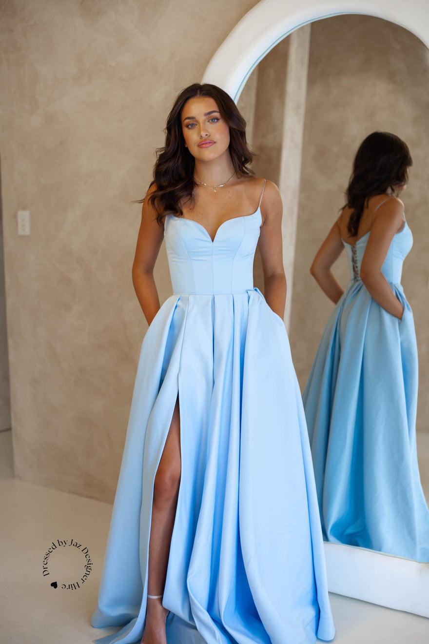 Long Sleeves V Neck Short Light Blue Lace Prom Dress, Light Blue Lace –  abcprom
