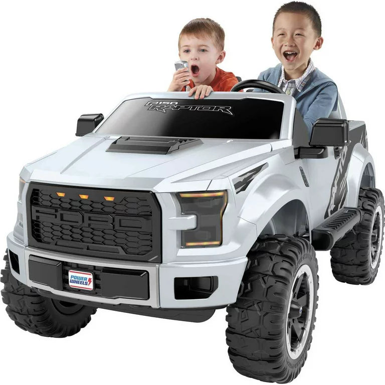 Battery-powered ride-on kids car