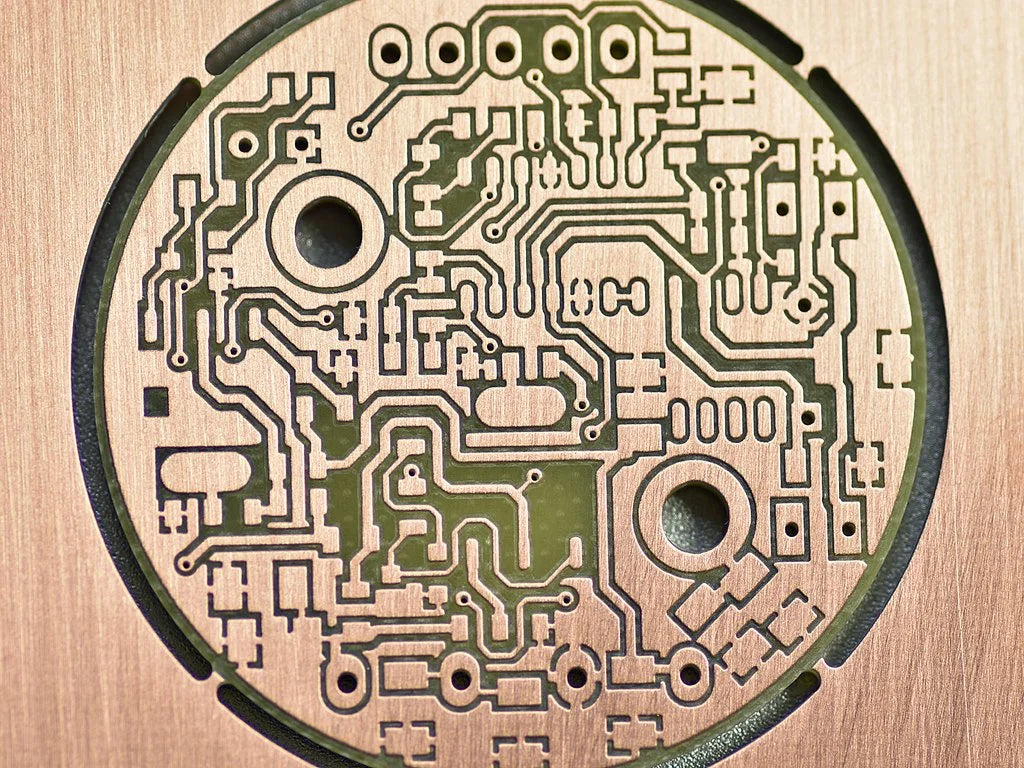 Wooden circuit diagram drawn with a laser cutter