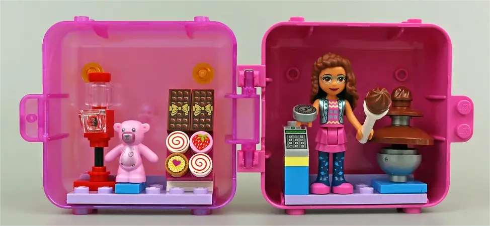 Pink-themed LEGO Friends Sets