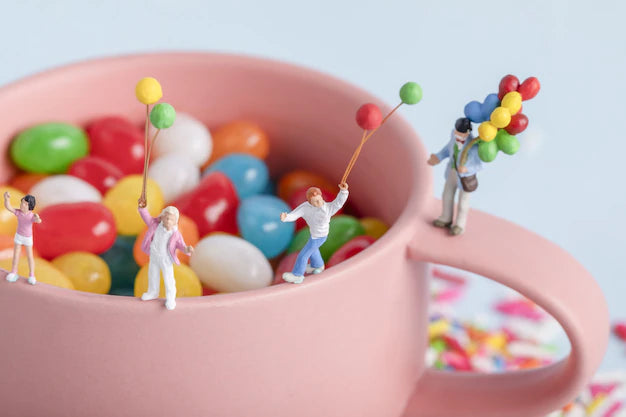 Jellybean building; jellybean and toothpicks