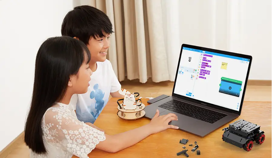 programmable robot for kids' learning