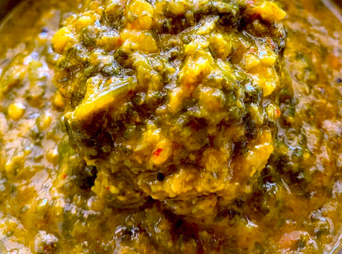 Keerai Molagootal (Spinach Lentil Curry) – GirijaPaati Style South Indian traditional vegetarian recipes from an Indian grandmother's kitchen www.girijapaati.com