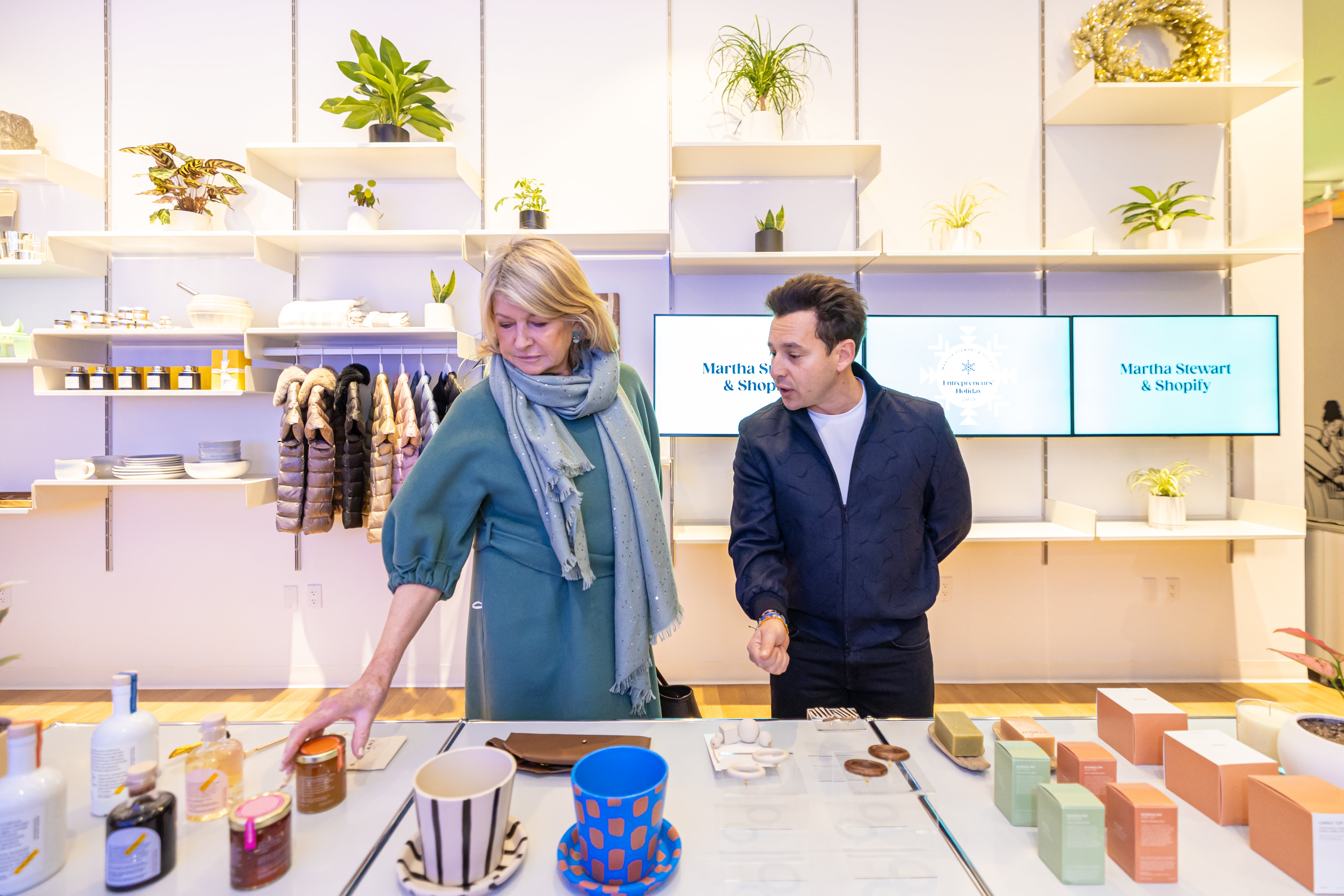 martha stewart and harley finkelstein reviewing products