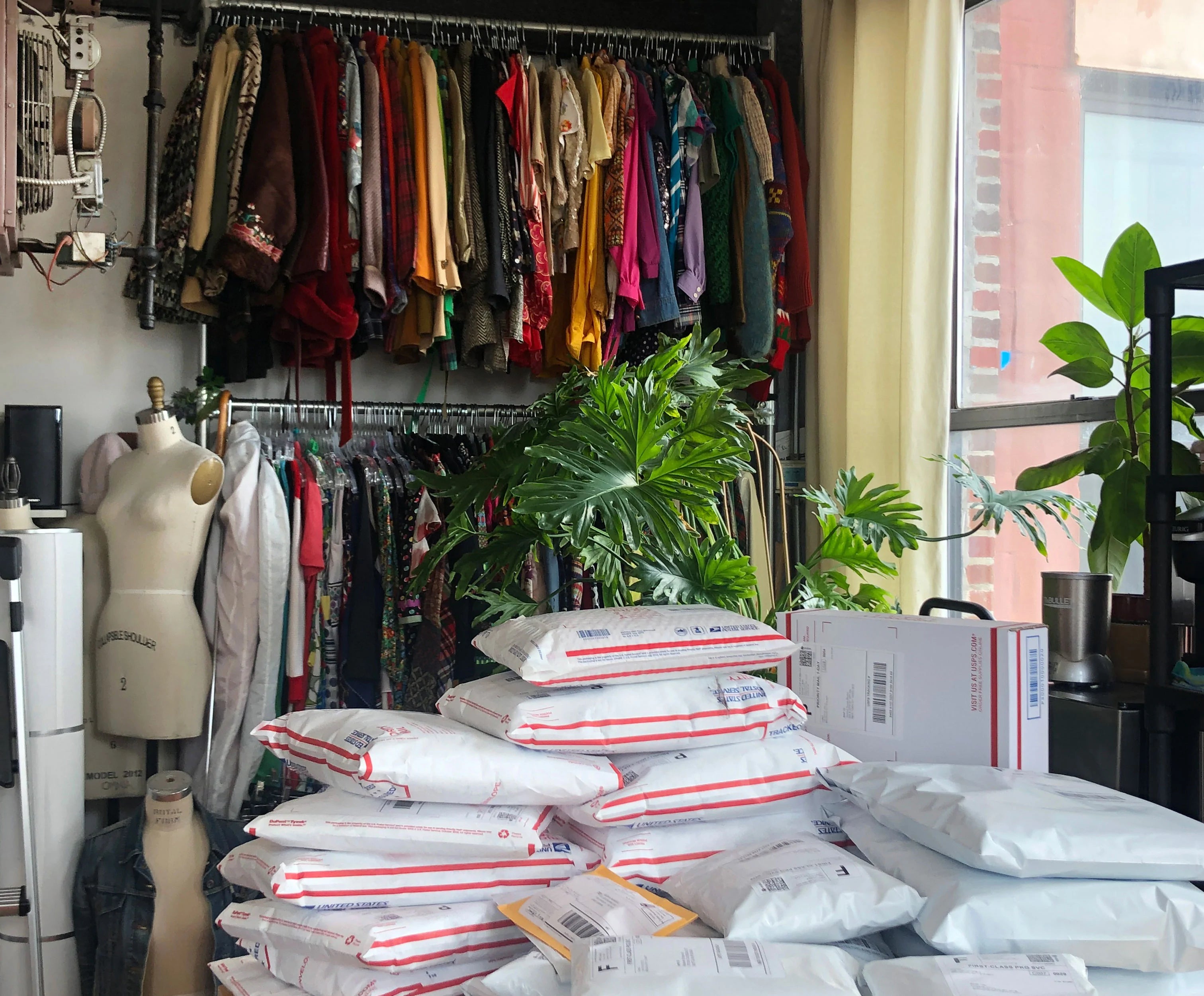 Closet Full of Treasures? Here's How to Sell Vintage Clothing