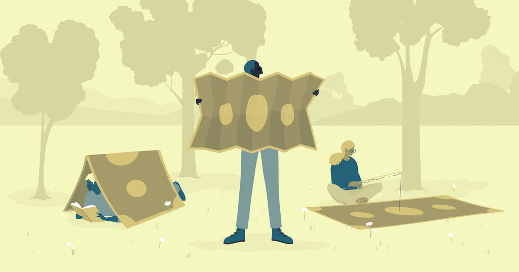 三个人物在露营旅行中使用大美元作为地图，帐篷和钓鱼池塘的插图