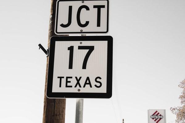 A JCT 17 Texas sign on a pole