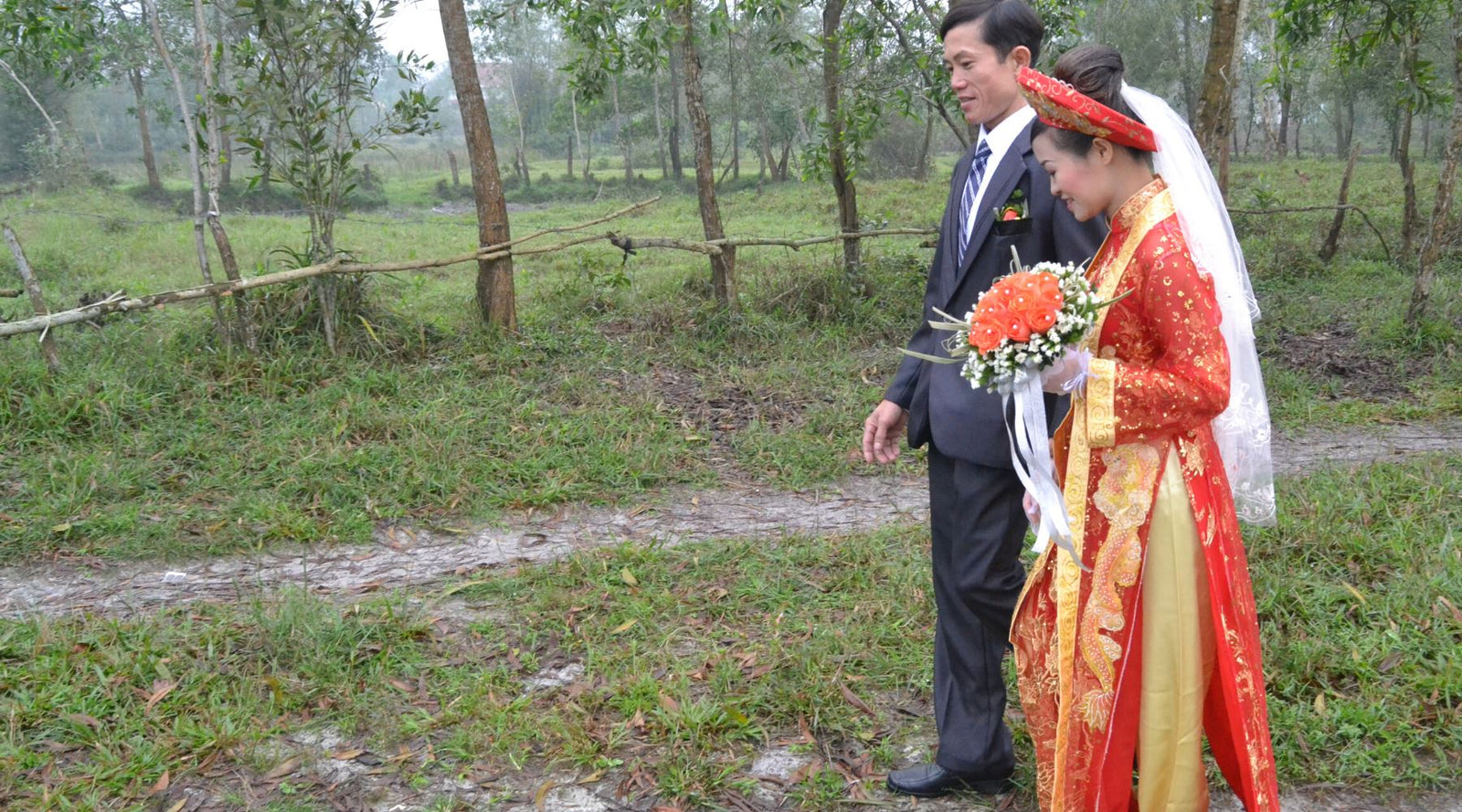 Traditional Vietnamese Wedding Dress The Dress Shop