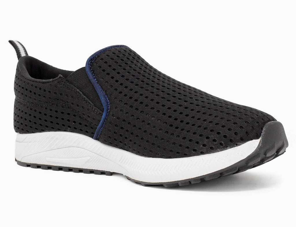 slip on training shoes