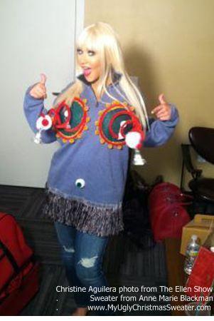 christine-aguilera-christmas-sweater-ellen-show