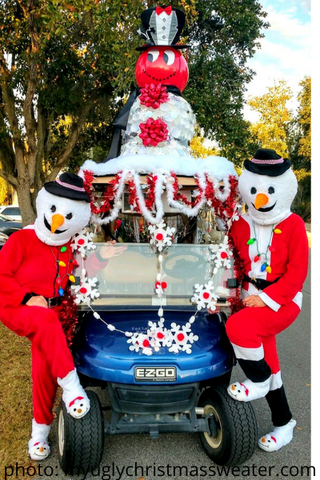 kathy-and-annemarie-eastlakewoodlands-golf-cart-parade