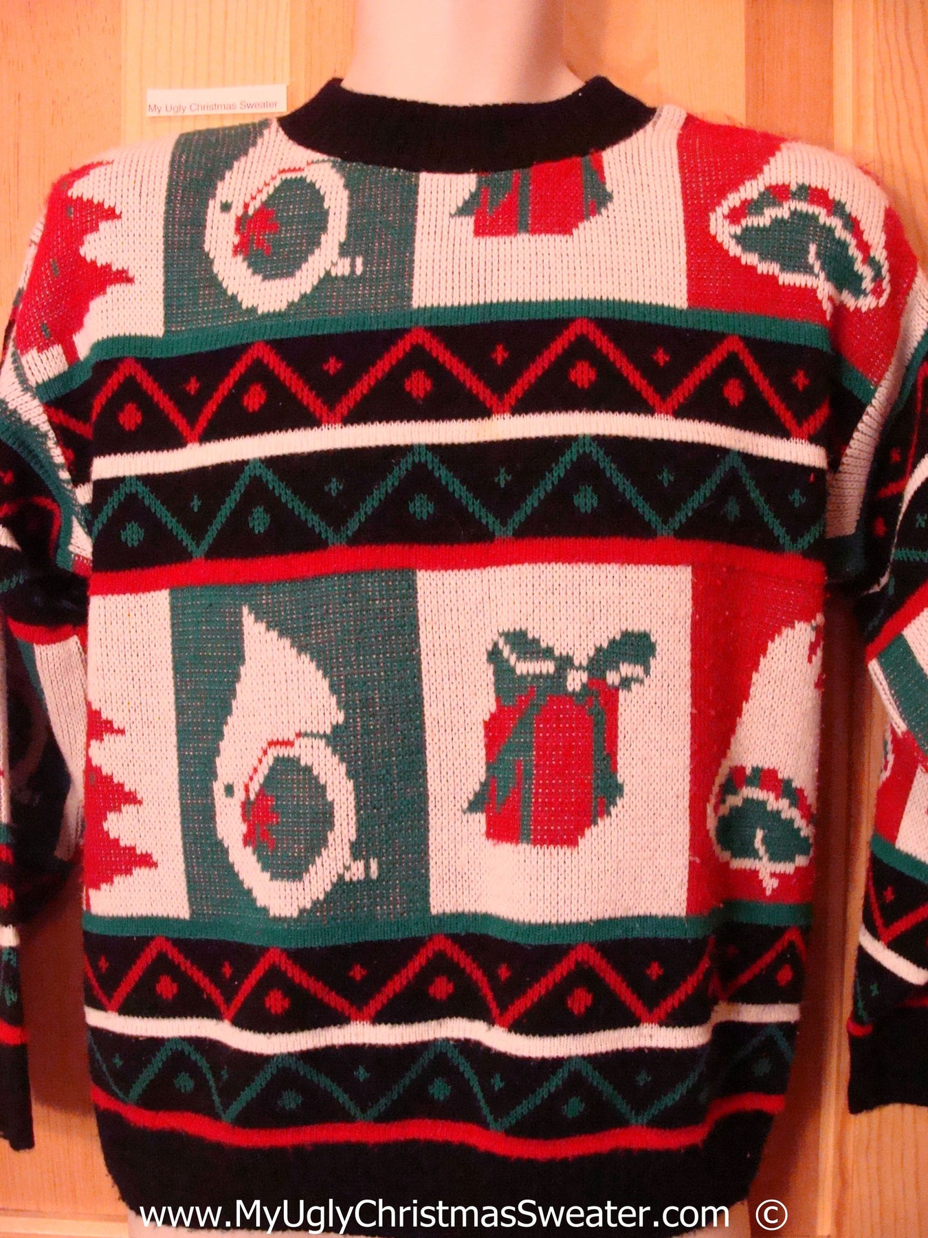 Classic 80s Vintage Red Green Festive Christmas Sweater – My Ugly ...