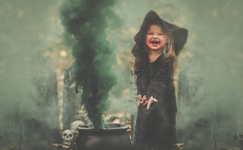 Smoking Cauldron Halloween Cute Photo Shoot 
