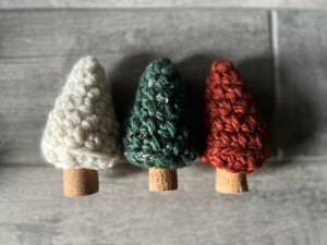 Chunky Mini Crochet Cork Christmas Tree - A Bit Unraveled - Christmas Tree Fuses