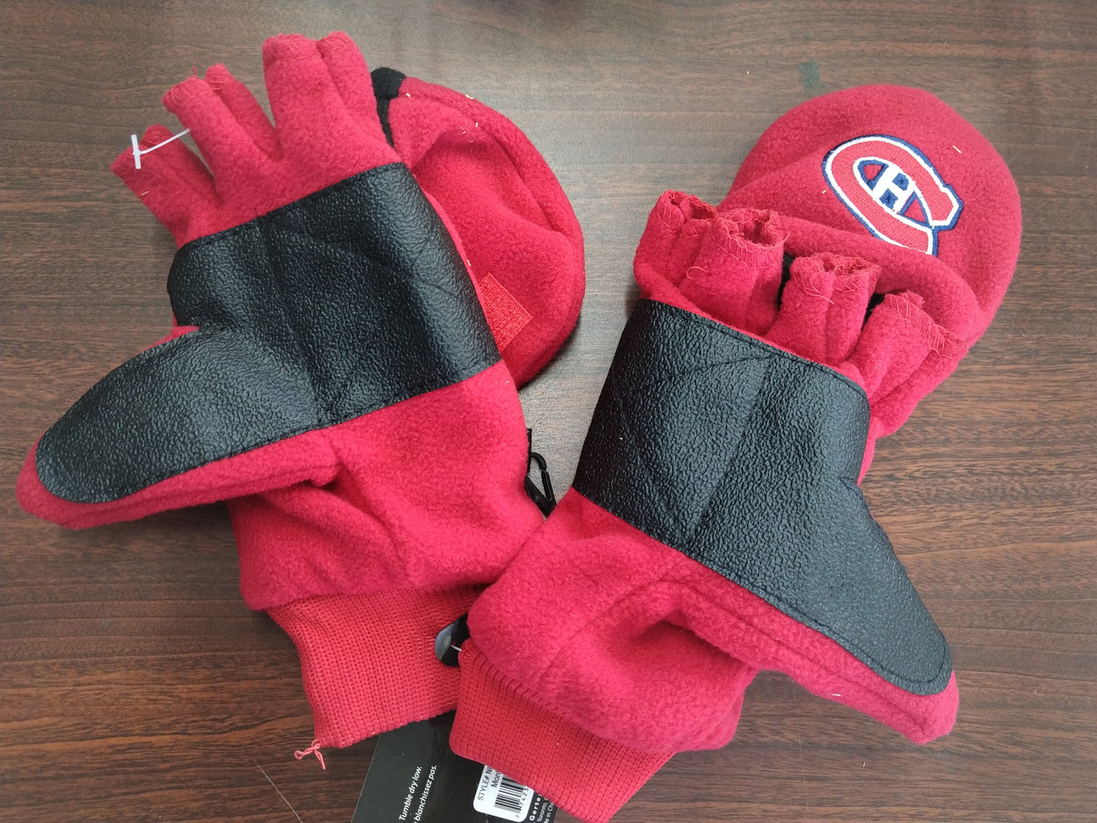 Montreal Canadiens - Red Kids Gloves (8-16) | Miraj Trading