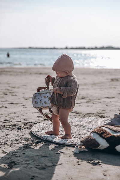 Natalia Homolova @natinstablog Toddlekind luxe playmat mats sandcastle