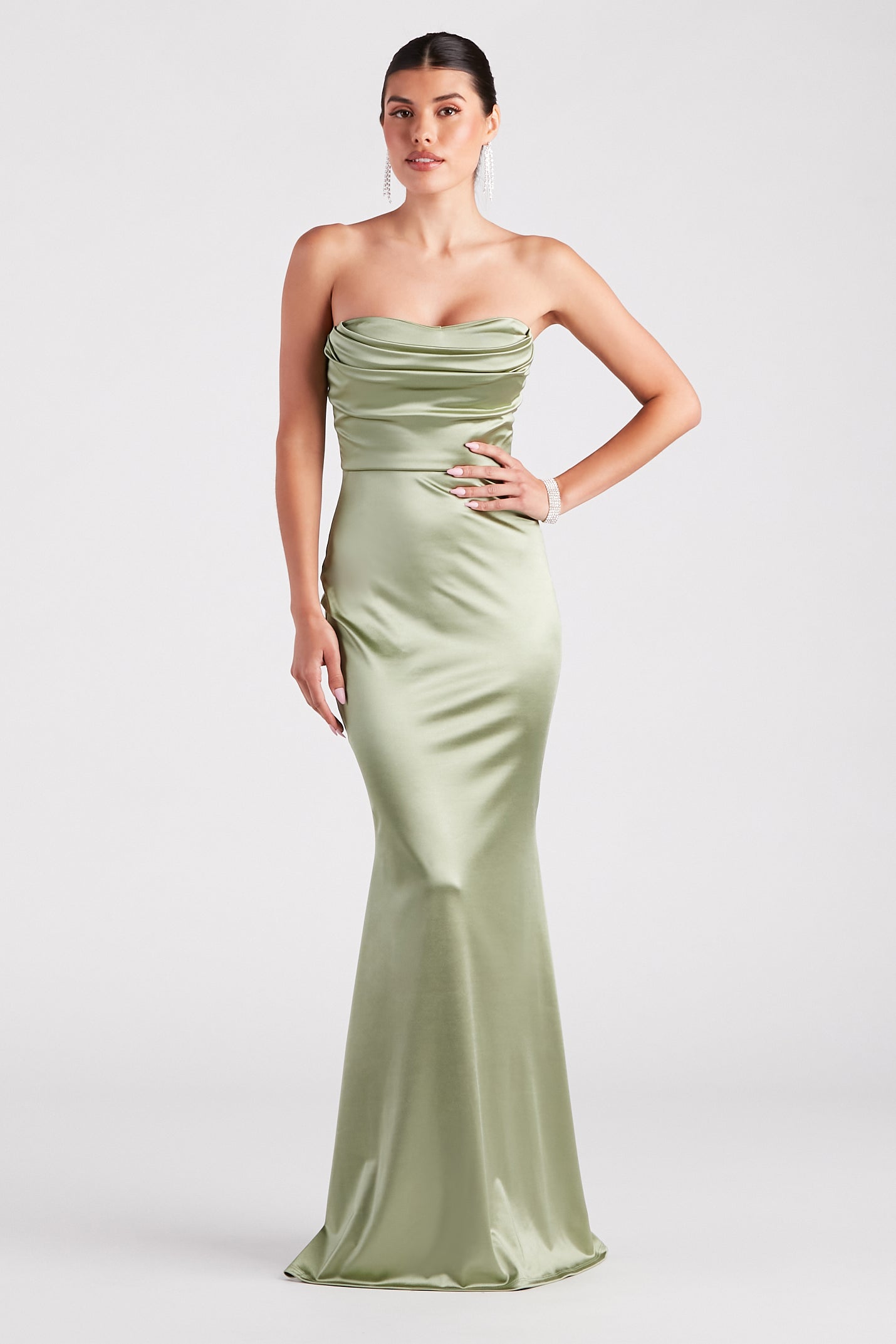 Green Prom Dresses | Junior & Senior Prom Gowns In Green & Windsor