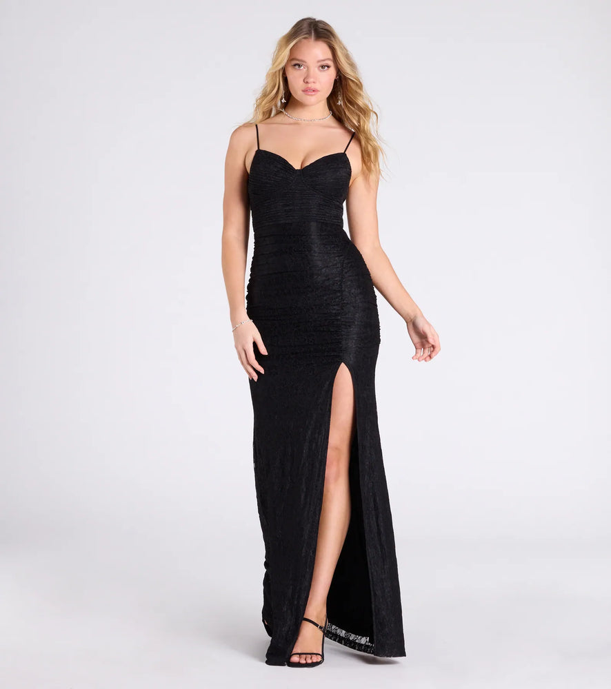 Windsor Rory Sweetheart Slit Bodycon Lace Formal Dress in Black