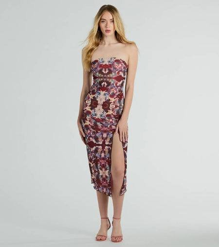 Chic Illusion Art Print Strapless Midi Dress Burgundy